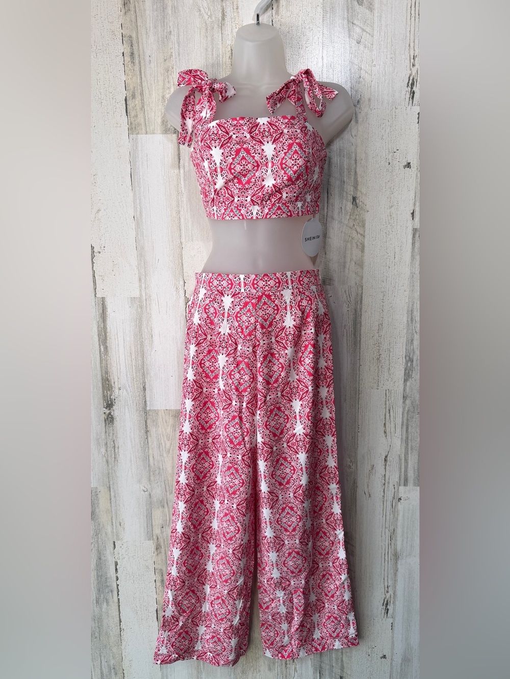 NWT SHEIN VCAY Pink Printed 2 Piece Resort Set XS
